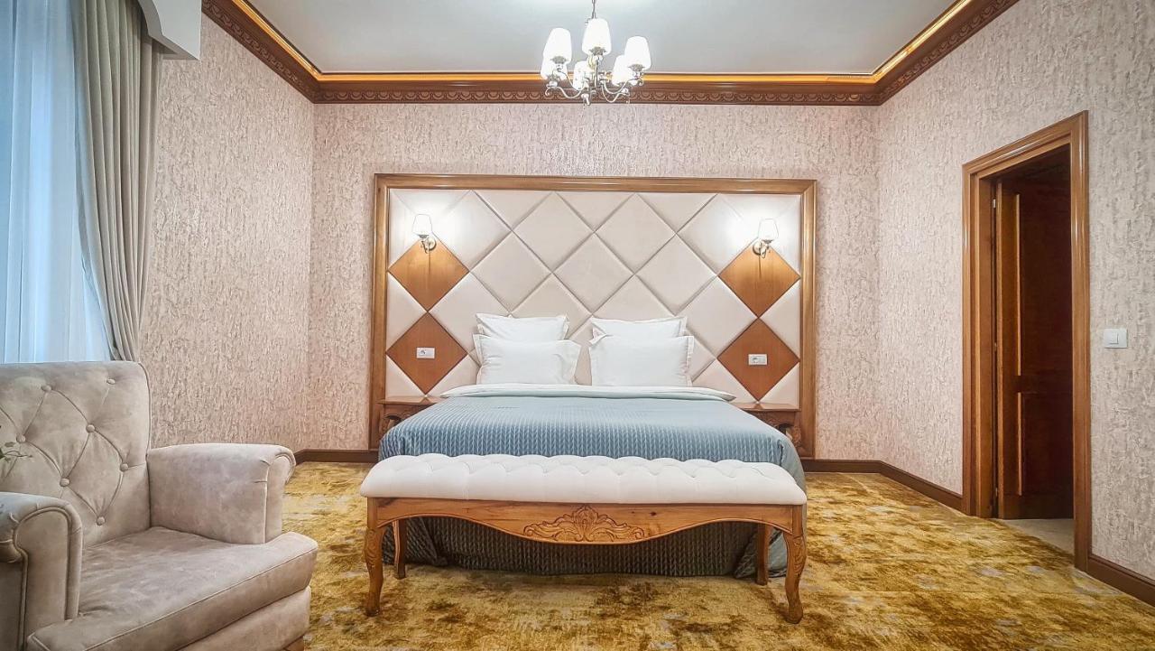 Hanu Visoianu Guest house 4*